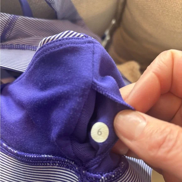 Lululemon Athletica Energy Purple Sports Bra 6 - Picture 4 of 4